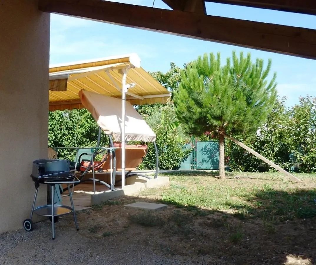 Port Bas Villa Brens  France